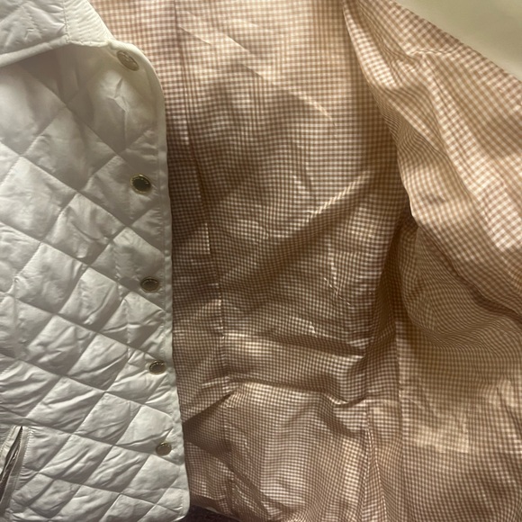 Crown & Ivy ladies waist length quilted jacket . Good used condition. - Picture 4 of 4